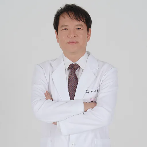 LaPrin醫院樸炳春代表院長 — 25年眼部·面部手術專科醫生，下眼瞼脂肪重置培訓講師