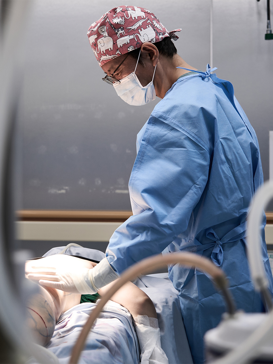 パク・ビョンチュン代表院長